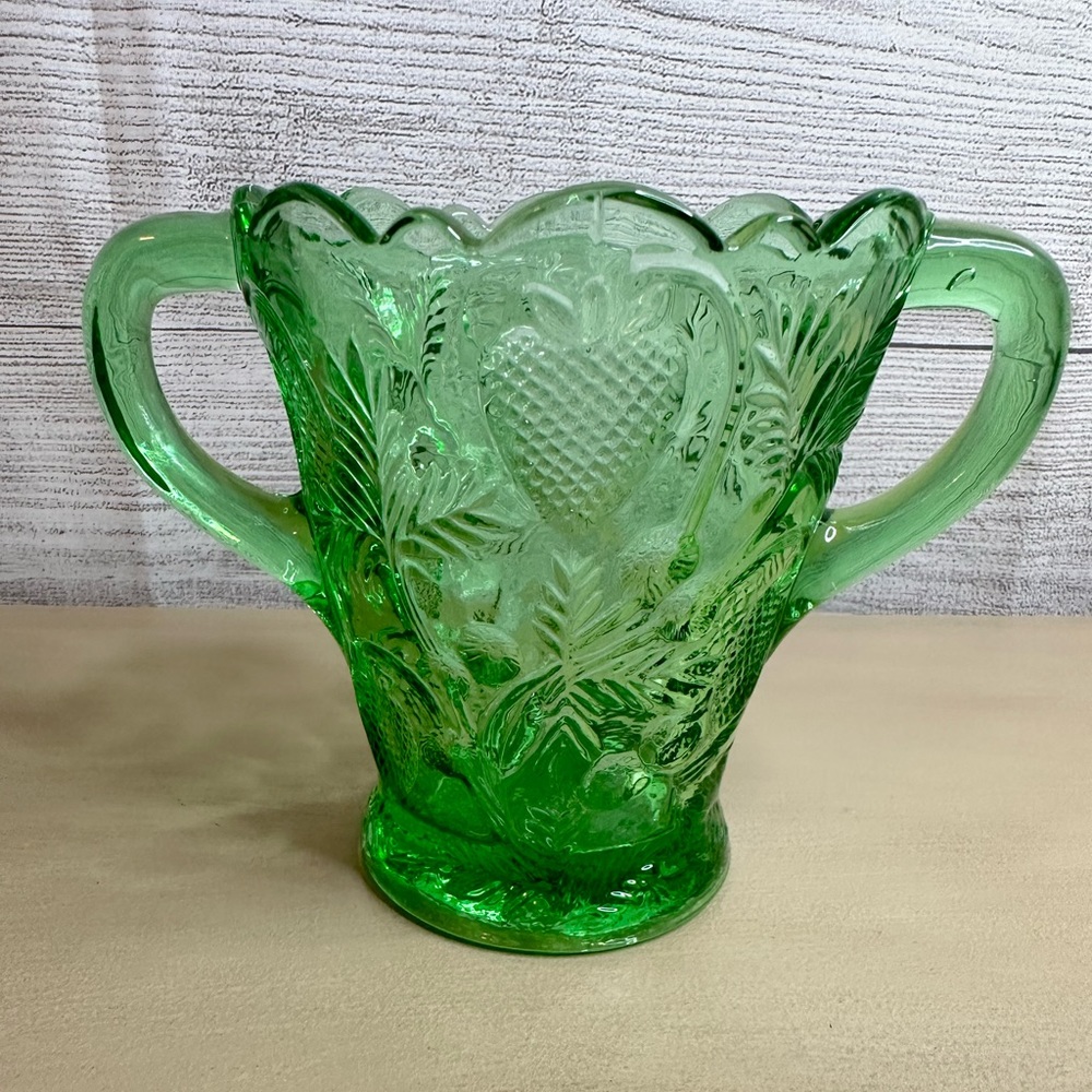 Vintage Emerald Green Heart Depression Glass